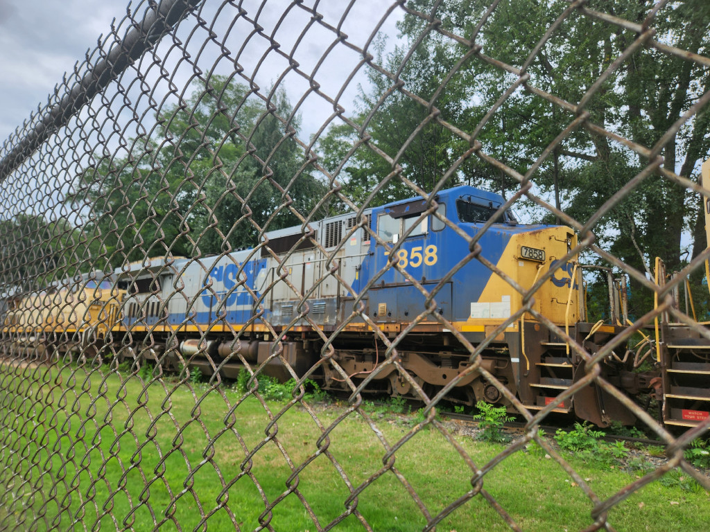 CSX 7858